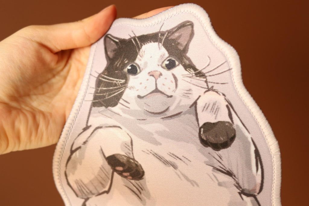 Chonky Cat Mousepad 28x20cm | Seamed edge | Non-slip rubber base | Cat lovers