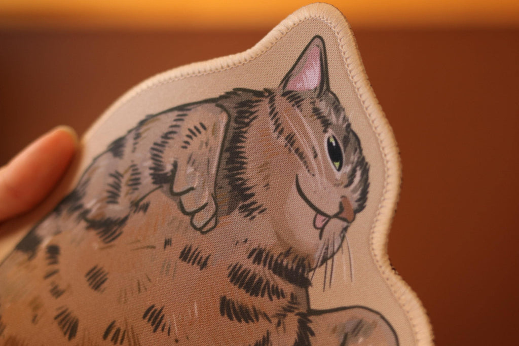 Tabby Cat Mousepad 27x21cm | Seamed edge | Non-slip rubber base | Cat lovers