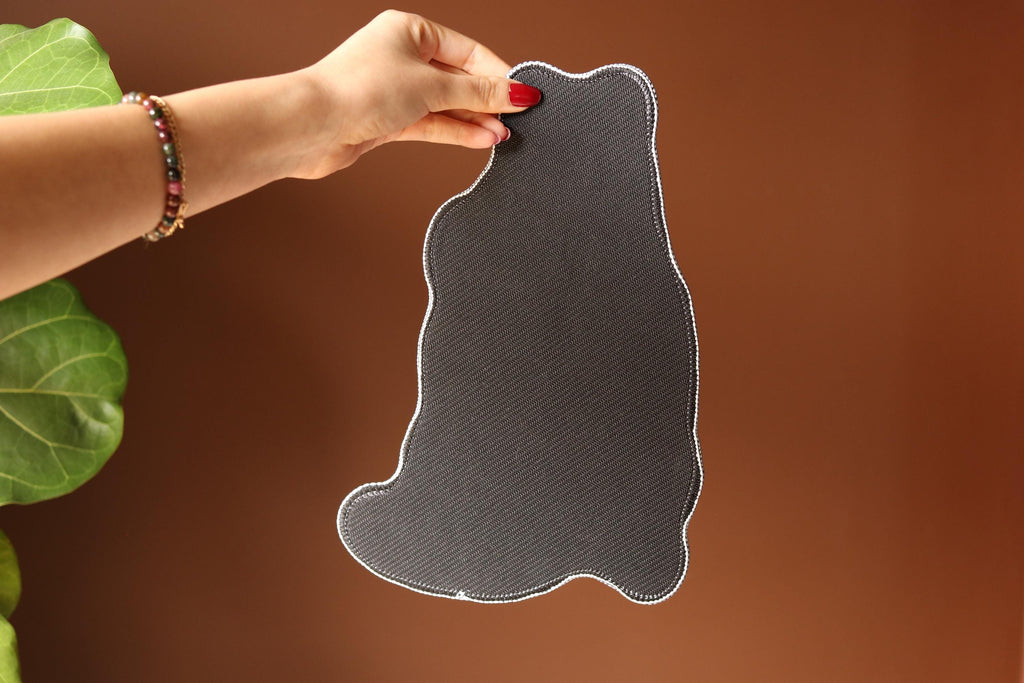 Chonky Black Cat Mousepad 26x15cm | Seamed edge | Non-slip rubber base | Cat lovers
